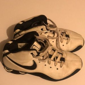 Nike elite shoes size 7